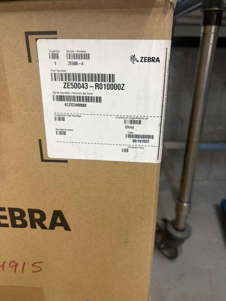 Zebra ZE500 Print Engine Right Hand 4 Inch 300 dpi ZE50043-R010000Z New Open Box