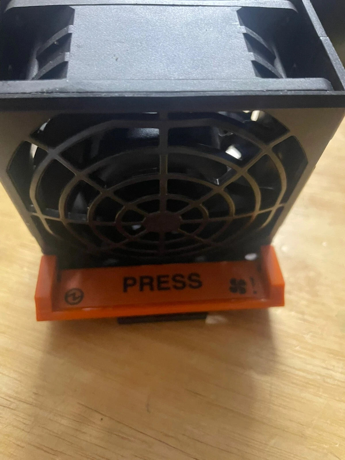 IBM 74Y9391 80MM Fan Assembly Blower for 9179-MHB MHC MHD 9117-MMB MMC MMD EAD